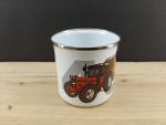 IHC 1455 mit Strautmann Silage Anhänger Emaille Tasse