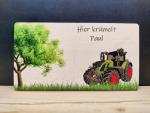 Fendt 724 Vario Traktor Brettchen mit Wunschnamen